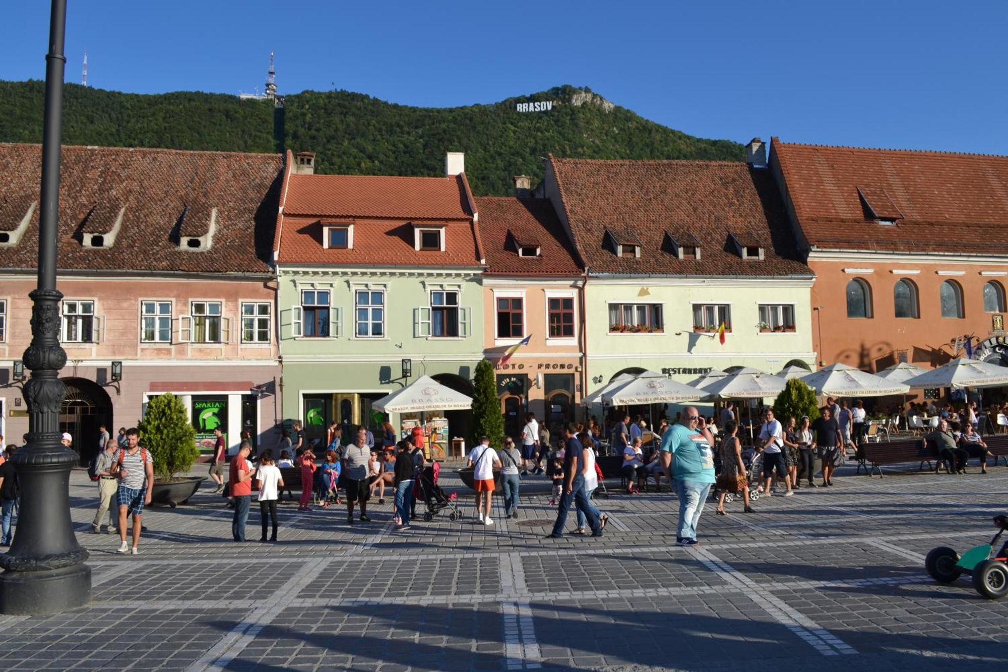 Casa Krone - Piata Sfatului Aparthotel Braşov