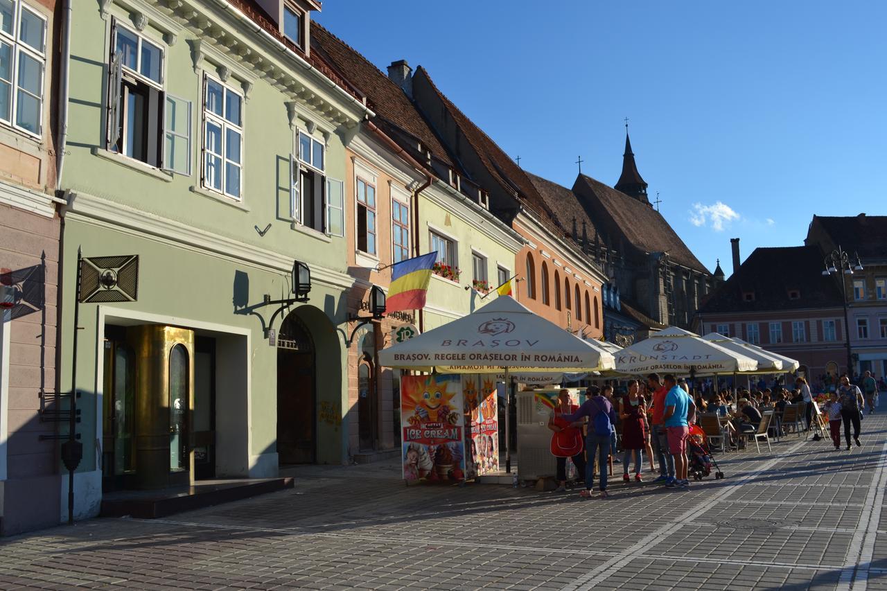 Casa Krone - Piata Sfatului Aparthotel *