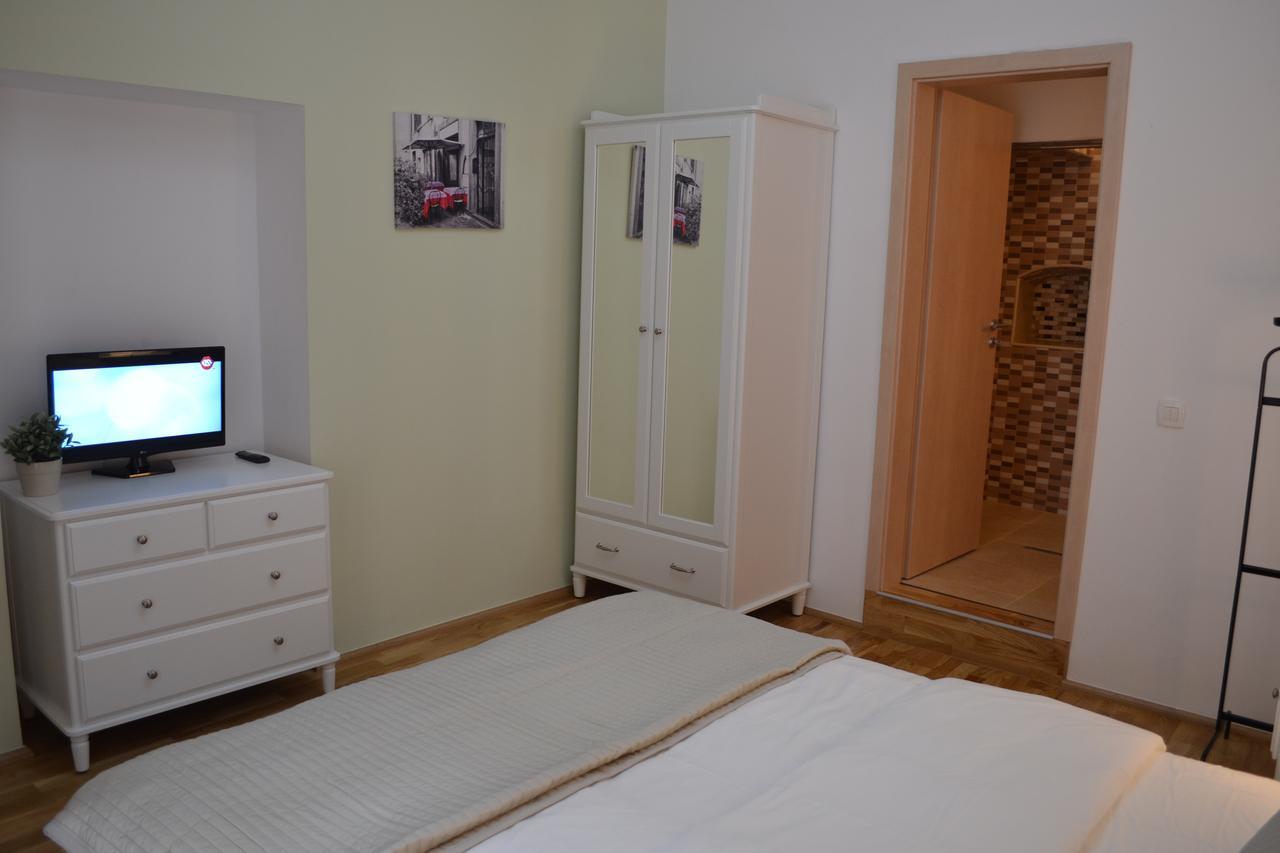 Casa Krone - Piata Sfatului Aparthotel