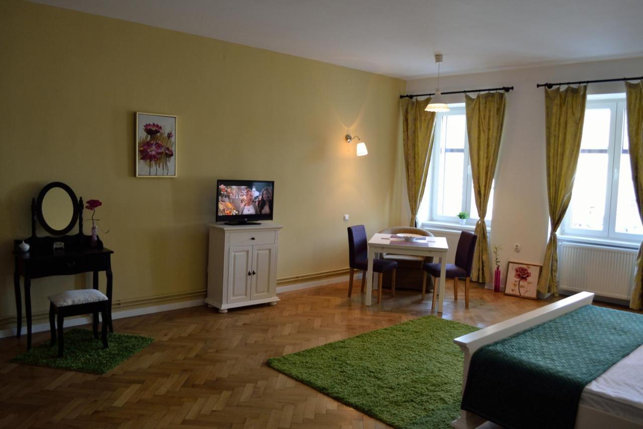 Aparthotel Casa Krone - Piata Sfatului Brasov